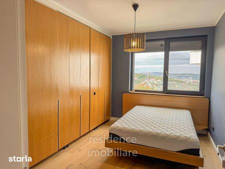 Duplex ultrafinisat 5 camere, Europa + Sala fitness privata - Photo 2