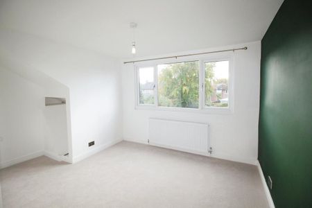 2 bedroom bungalow to rent - Photo 2
