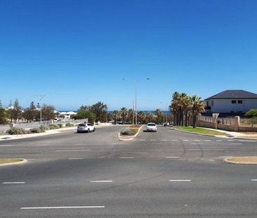 Ocean Views from Master Bedroom and outdoor area!! - Photo 3