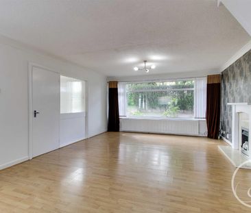 Shadwell Lane, Shadwell, Leeds - Photo 1