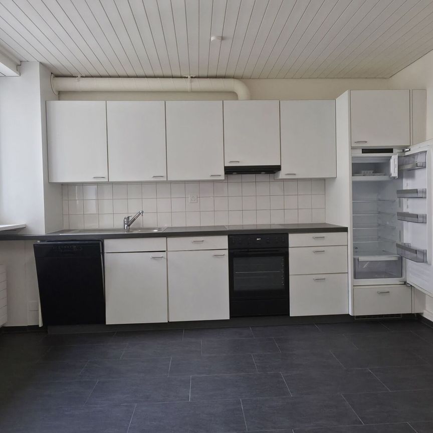 4.5-room flat / Appartement de 4.5 pièces - Photo 1