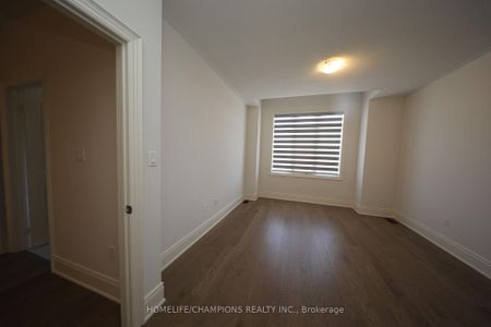For Lease - 212 Wesmina Avenue, Whitchurch-Stouffville, Ontario - Photo 5