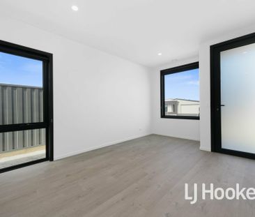 Modern, Low Maintenance Home! - Photo 1