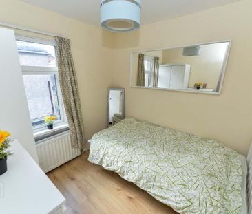 69 Haypark Avenue, Belfast, BT7 3FE - Photo 6