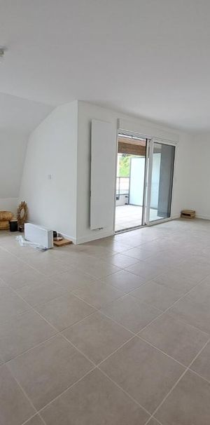 Location Appartement 3 pièces Meublé 71m² CHAMBERY 73000 - Photo 1