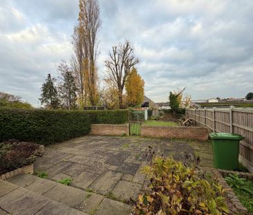 1 bedroom house to rent - Photo 2