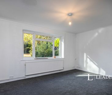 4 bedroom bungalow to rent Plaistow Road, Loxwood, Billingshurst, W... - Photo 6