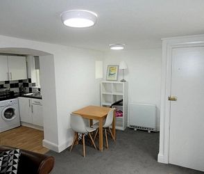 Central Parade, Herne Bay, CT6 5JJ, Kent - Photo 2