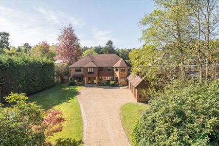 Presenting this charming home in the heart of Ascot - Photo 4