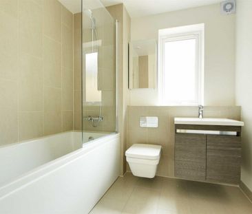 Buckland Wharf, Aston Clinton - Photo 3