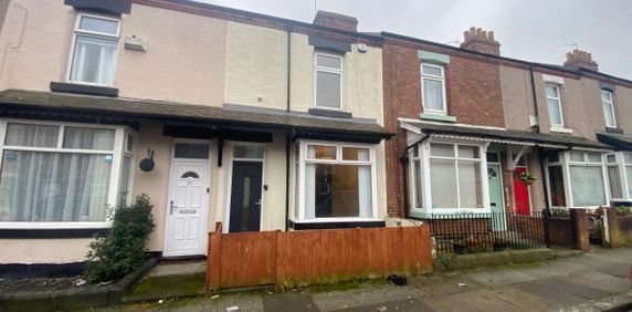 2 bed terraced house to rent in Lansdowne Street, Darlington - Photo 2