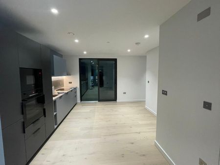 Studio to rent - Photo 3