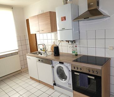 Gepflegte 2- Zimmerwohnung mit Tageslichtbad und Einbauküche zentral gelegen am Remberg in Hagen - Photo 4