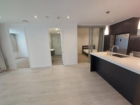 Beautiful Sugartree Apartment - Photo 2