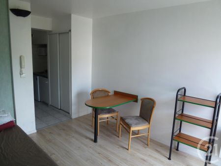 Location Appartement 1 pièce 18m² GIF SUR YVETTE 91190 - Photo 2