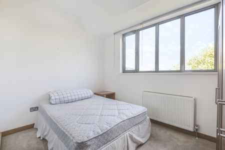 Romeyn Road, Streatham, London, SW16 - Photo 4