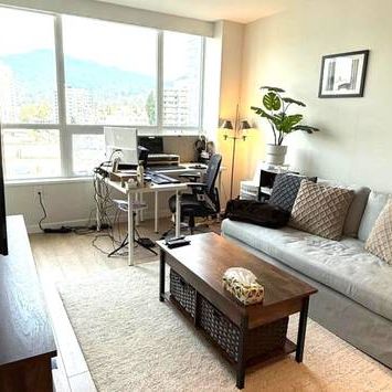 1 Bedroom + Den condo with beautiful views in Centerview Building, Cen - Photo 3