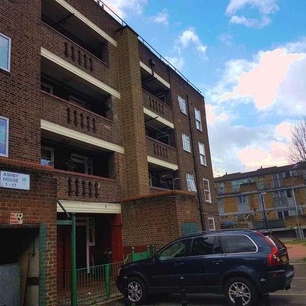 Loughborough Estate, Loughborough Rd, London, SW9 - Photo 1