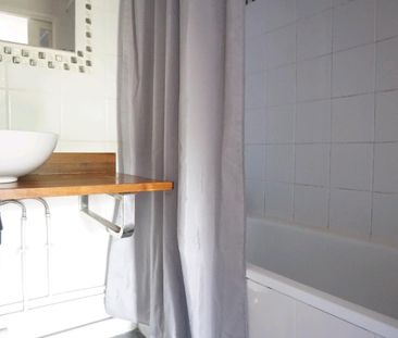 Location Appartement 2 pièces 46m² LILLE 59000 - Photo 6