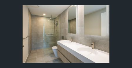 1607/6-8 Sickle Avenue, Hope Island, Qld 4212 - Photo 3