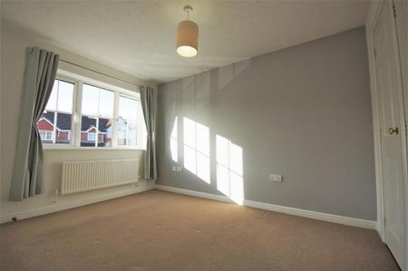 3 bedroom detached house to rent - Photo 5