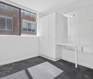 Inviting 2-Bedroom Apartment in Desirable St Kilda East Location - ... - Photo 5
