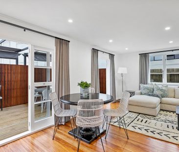 Fully Renovated Home - Photo 4