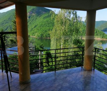 Oportunitate! Vila, de inchiriat, ponton, acces lac, Tarnita - Fotografie 1