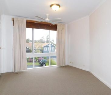 2/8-10 Bailey Grove, Ivanhoe - Photo 1