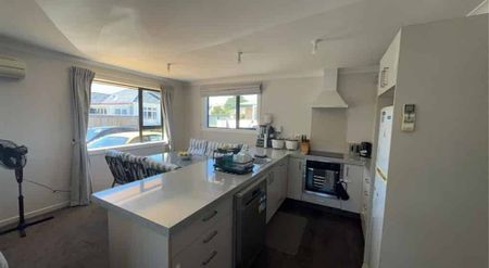 Cosy in Redwoodtown - Photo 5