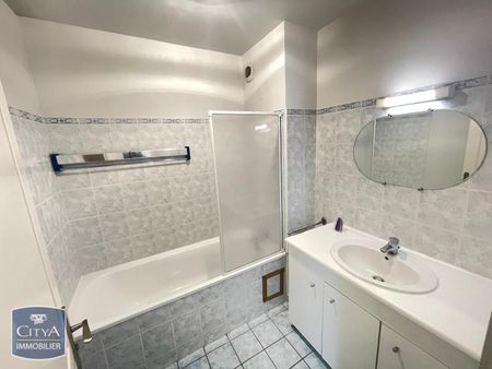 Location Appartement 3 pièces 68m² MONTLOUIS SUR LOIRE 37270 - Photo 4