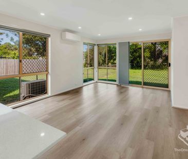 Fully Renovated Home in the Heart of Woolloongabba. Aircon in every... - Photo 4