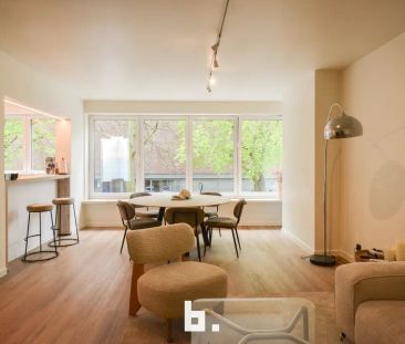 Prachtig gerenoveerd appartement met 3 slaapkamers - Photo 4
