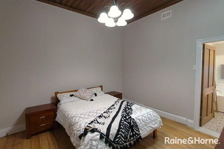 3-Bedroom Renovated Beach Retreat - Photo 3