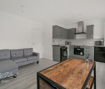 1 bedroom apartment to rent - Photo 4