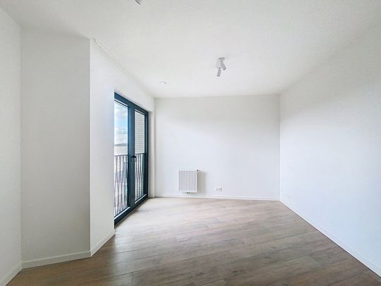 Erasmus Gardens - Nieuwbouwappartement met 1 kamer en terras - Foto 1