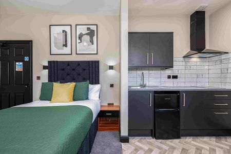 The Old Church, Fife Street, Nuneaton, CV11 5PR - Photo 5