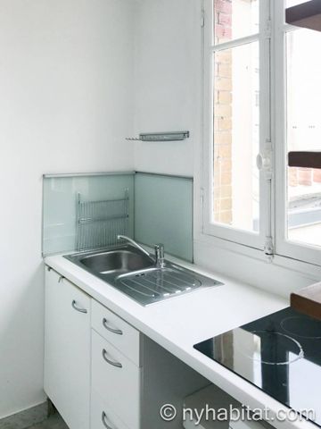 Logement à Paris, Location meublée - Photo 5