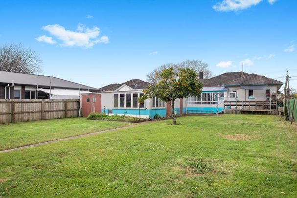 Superb Home - Unbeatable Location - Photo 1