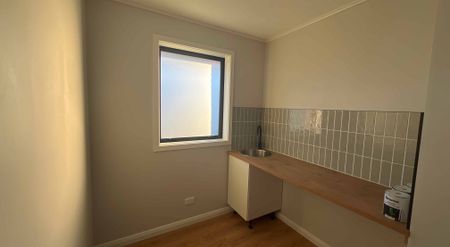 Family Home in Tinwald - Photo 5