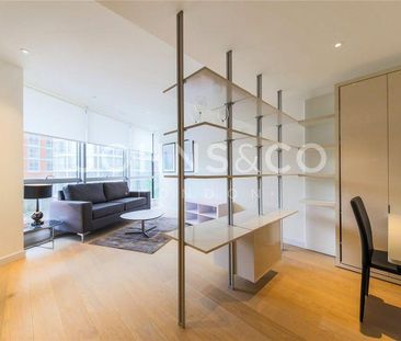 Studio to rent - Photo 1