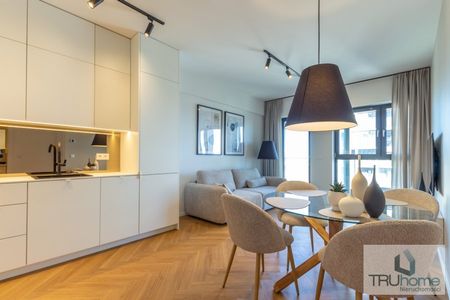 C.O. podłogowe, 2 balkony, garaż | 1sza Dzielnica - Zdjęcie 2