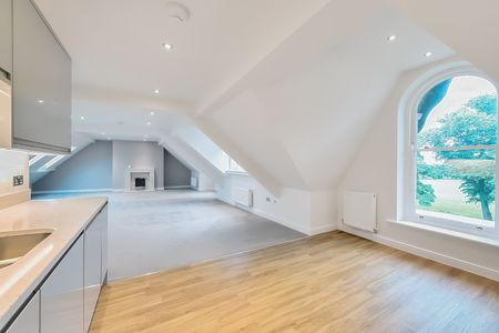 2 bedroom apartment to rent - Photo 3