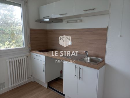 Location Appartement 4 pièces 81m² - Photo 5