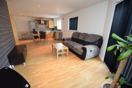 2 bedroom apartment to rent - Photo 2