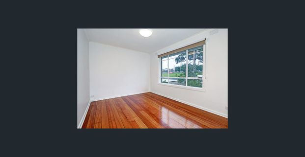 Gorgeous Two Bedroom Unit - Photo 1