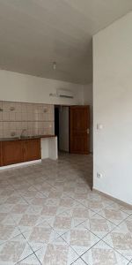 Location Appartement 1 pièce 28m² CARPENTRAS 84200 - Photo 3