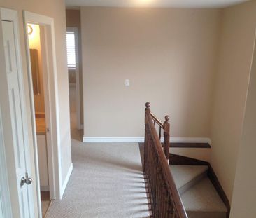 779 Newmarket Lane - 3 bed, 2.5 bath - Photo 4