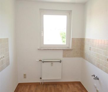 Gepflegte Wohnung mit sonnigem Balkon!! - Photo 2