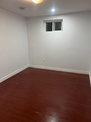 For Lease - 137 Janray Drive Unit# Bsmt, Toronto, Ontario - Photo 1